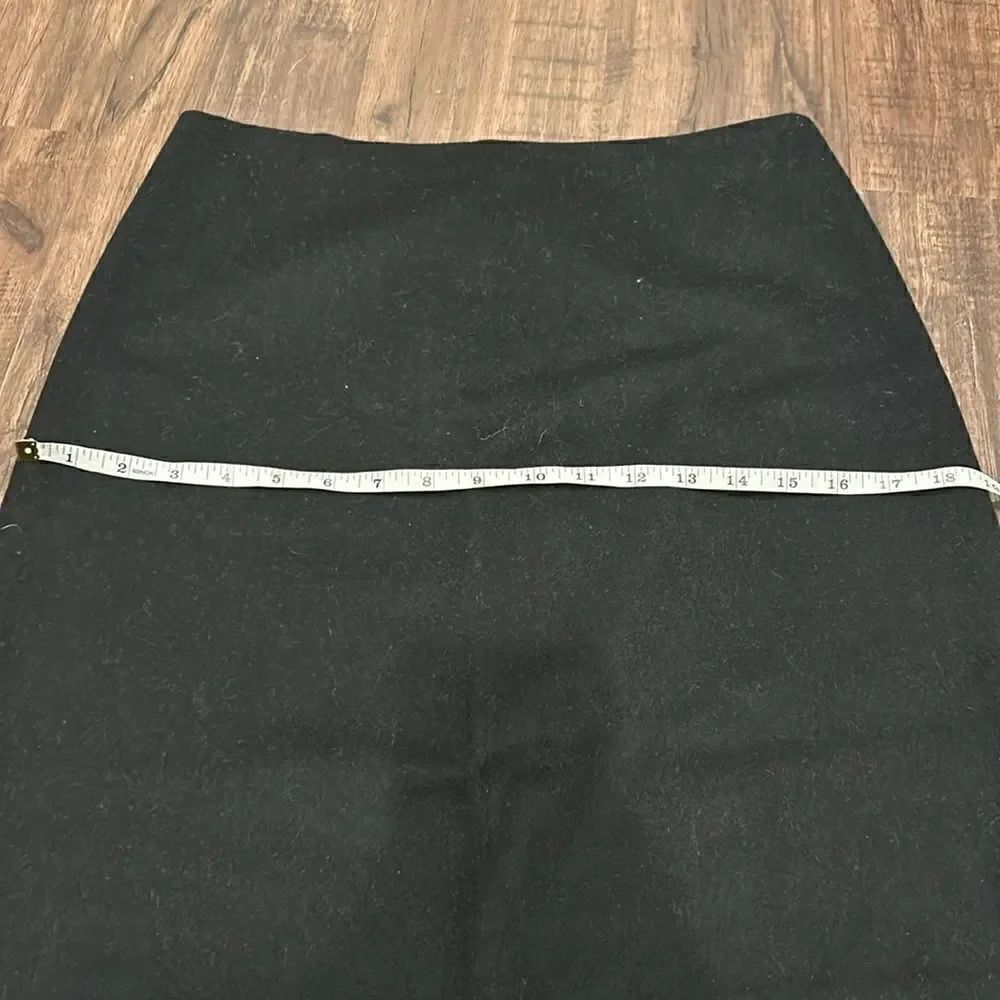 French Connection Black Wool/Cashmere Skirt, Size 6 - Picture 10 of 11